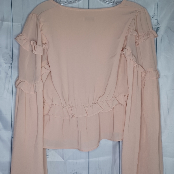 Lush boho v-neck fairycore Cropped top - Picture 12 of 16
